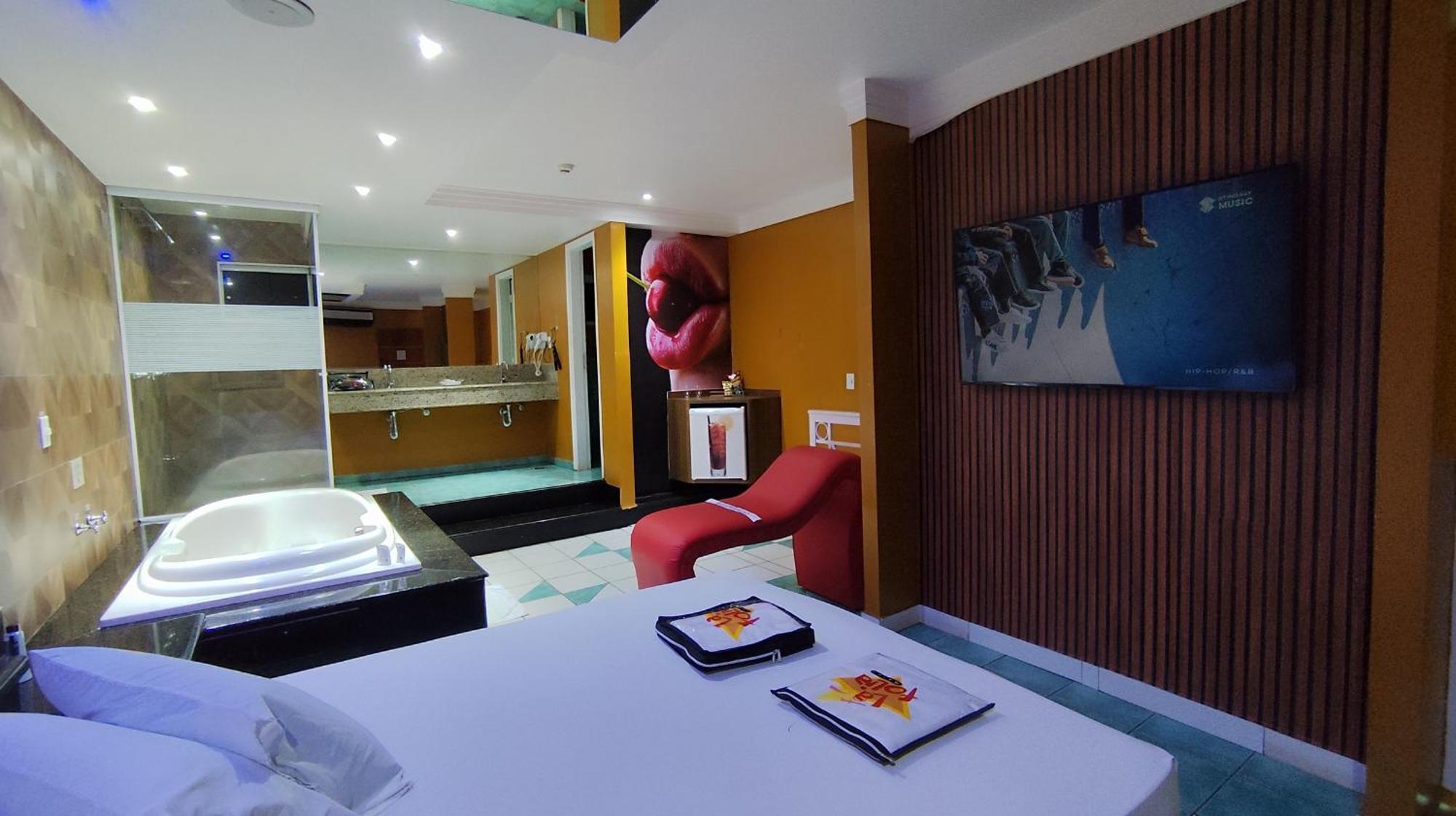 Motel La Folia Ribeirão Preto Buitenkant foto